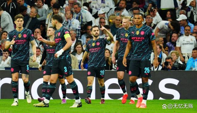 欧冠今晚走向成谜，上海海港远射贴柱，态度坚定，团队化学反应显著