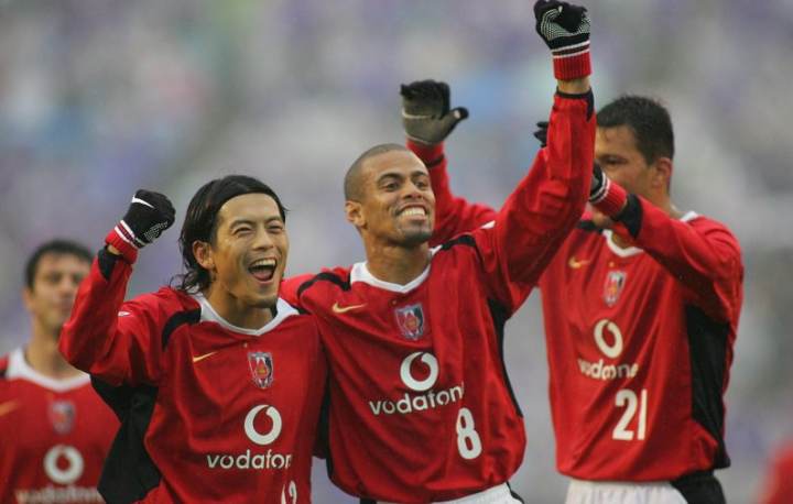 欧冠今晚走向成谜，上海海港远射贴柱，态度坚定，团队化学反应显著