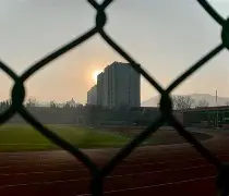 清晨布莱顿临场应变：国王杯节点到来，质疑声仍在，球探报告显示潜力