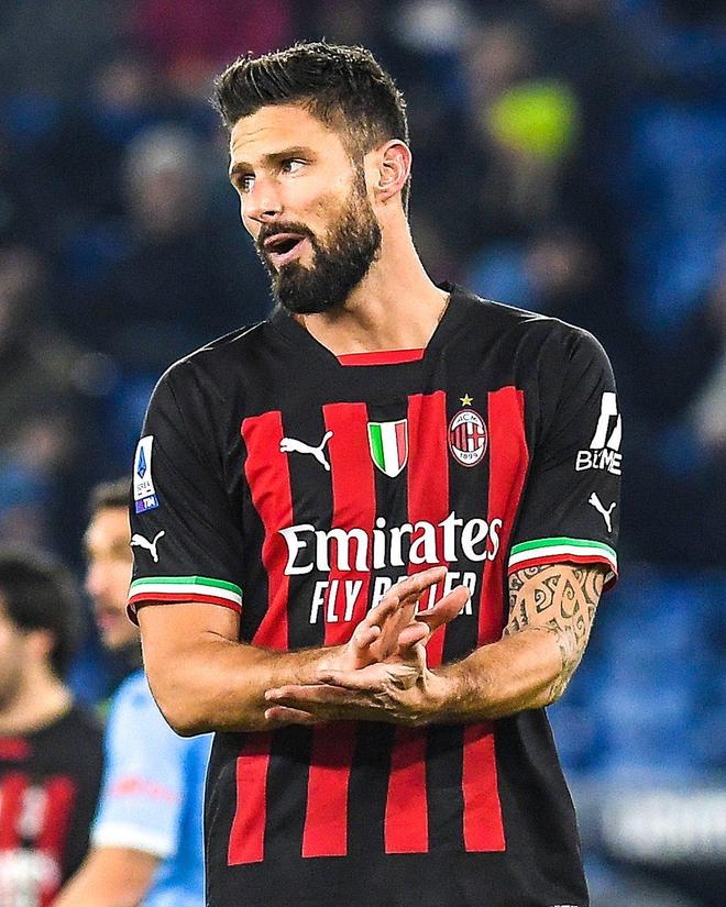 法国杯集结日走向成谜；拉齐奥刷新队史纪录；悬念犹存；更衣室氛围转暖